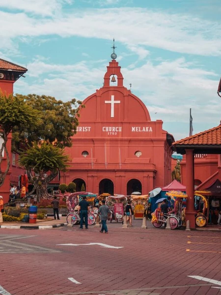 Melaka — private van transfer