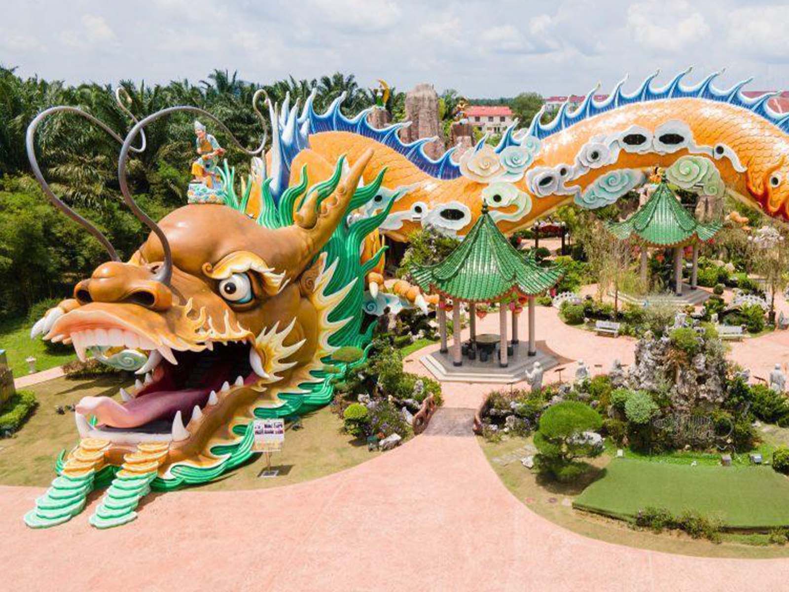 Singapore to Batu Pahat — private van transfer