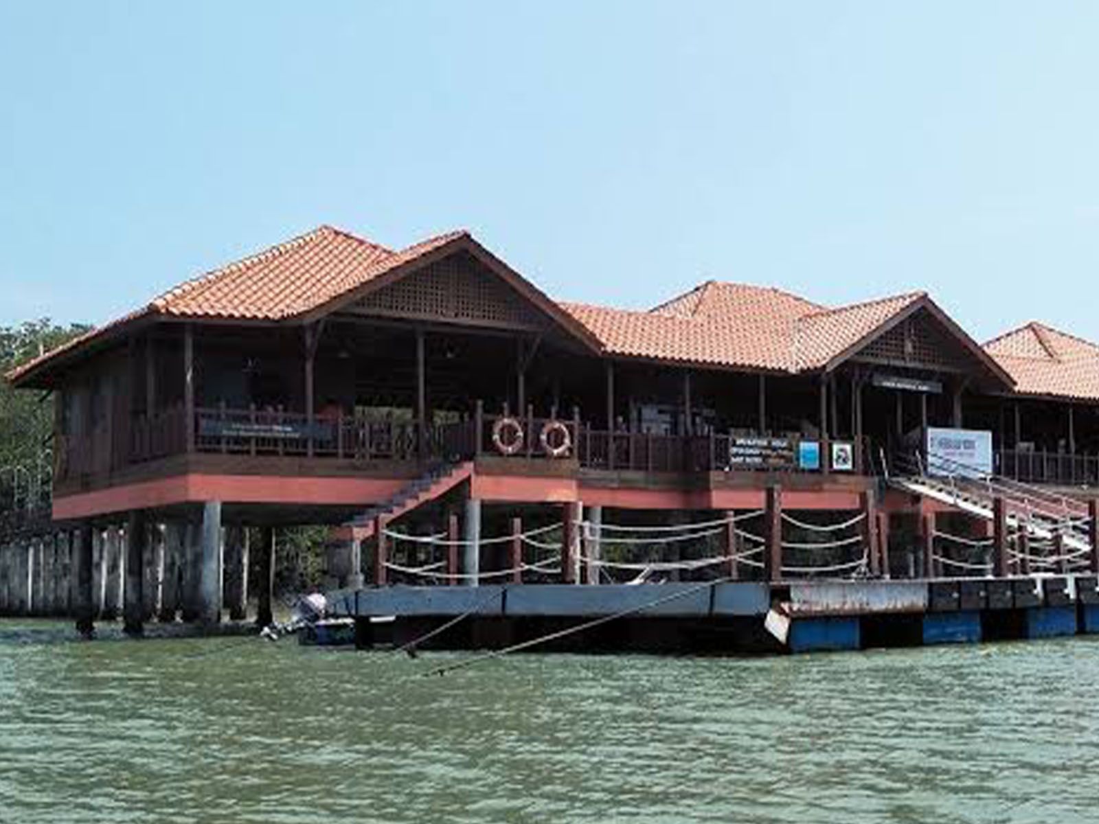 Singapore to Kukup — private van transfer